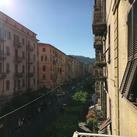 Feriehus La Casa Di Chicca & Paolo *